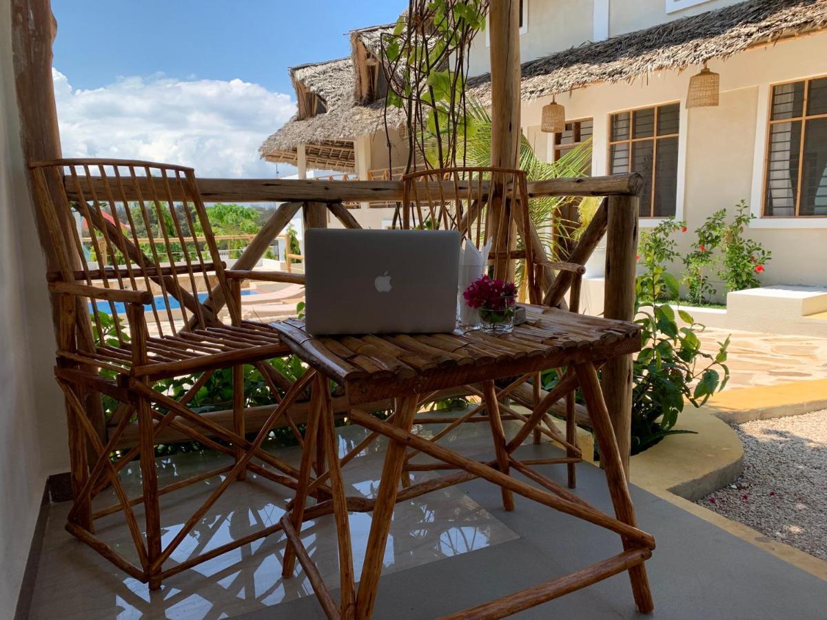 Zanzibar Tropical Sunset Boutique Hotel - Adults Only Kiwengwa  Bagian luar foto